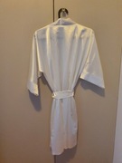 Satynowy szlafrok w kolorze écru dla Panny Młodej