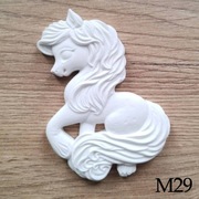 Konik kucyk My little pony figurka do malowania dla dzieci magnes z masy