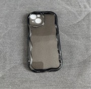 etui na iphone 13