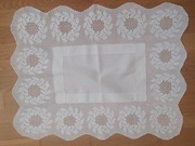 Ładny, oryginalny obrusik, bieżnik 75*58 cm