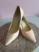 Klasyczne szpilki Jimmy Choo Romy lakierowane nude / pudrowy róż, stan bdb!