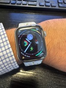 Apple Watch Series 9 45 mm stalowy (stainless steel)