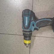 wkretarka makita dhp456