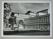 Warszawa. Teatr Wielki - auta , motocykle 1965r