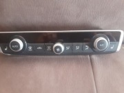 Panel sterowania klimatyzacji Audi Q2 8V0 820 043L