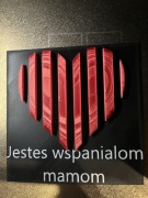 Prezent na dzień mamy