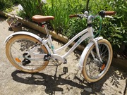 Rower miejski dla dziewczynki.