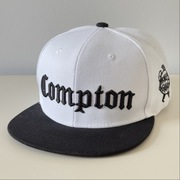 Czapka snapback „Compton” – nowa, biało-czarna, haft