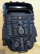 Panel sterowania z radiem CD 300