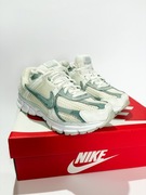 Nike Sportswear ZOOM VOMERO 5 Sneakersy niskie roz. 39 dł. wkł. 23,50 cm