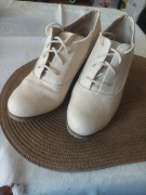 Buty skórkowe r 41 na koturnie, wkładka 25-25,5cm,czyste,odkażone, Felsal r