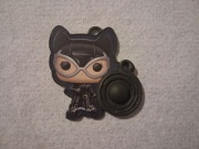 Kinder Joy.  DC Catwoman.  Figurka 37