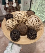 Ikea taca z ozdobnymi kulami