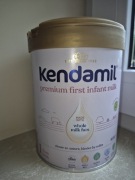 Mleko modyfikowane Kendamil premium first infant milk 1 from birth 800g 