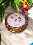 Świeczka sojowa złota z pudrowym różu woskiem o lawendowym zapachu