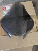 Szyba Piaggio MP3 500 2019