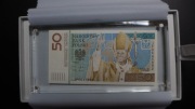 Banknot 50 zł Jan Paweł II w kasecie