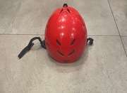 Kaski narciarskie dla dzieci (3) i dorosłych (1) + gogle