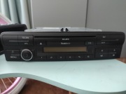 Radio Skoda Blues do Octavia II + półka z wykładzi