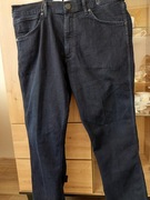 Wrangler model Greensboro- W36L32
