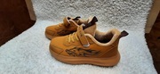 Chłopięce buty sportowe r. 39 camel, wygodne i ciepłe, nowe
