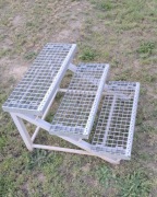 Schody metalowe do domku Holenderskiego solidne metalowe 