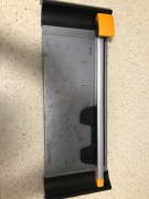 Trymer Fellowes Proton A3