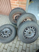 Mazda 3 BK, koła zimowe 15" Nokian + kołpaki OEM