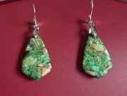 Zielony jaspis cesarski i srebro - eleganckie kolczyki
