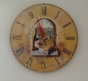 Zegar ścienny motyw winnica 