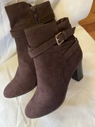 Buty produkcji Hiszpańskiej 