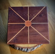 Deska drewniana do krojenia - akacja - 25 cm x 25 cm x 15 mm