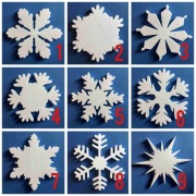 Świąteczne dekoracje styropianowe fi 24cm śnieżynka