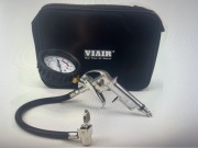 Pistolet do pompowania opon Viair 200 PSI  i torbą transportową 