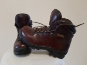 Buty górskie trekingowe Crispi. Stan idealny. 37