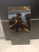 Płytki samoprzylepne 60szt 