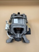 Silnik napędowy pralki (148)