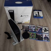 Konsola PlayStation 5 zestaw jak nowy 7 gier.