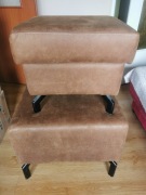 Komplet 2 puf  jedna otwierana