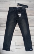 Spodnie Jeans z Paskiem w Komplecie.