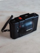 OLYMPUS XA F.ZUIKO 2.8/35mm 