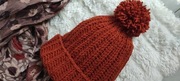 Czapka na jesień i zimę. Ręcznie wykonana, 50% shetland. Ruda.