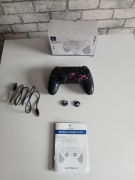 Pad bezprzewodowy QZT QZT-P4-02 do PS4 PC Galaxy kosmos