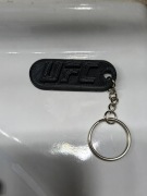 Bryloczek męski UFC 