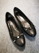 Baleriny z kokardą RYŁKO r. 38,5