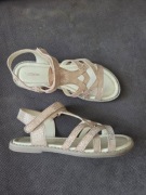 Sandałki złote Lasocki 36