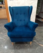 Fotel uszak w kolorze habrowym 