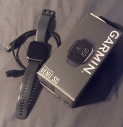 Zegarek Garmin Venu Sq + ładowarka 3w1 ESR – zestaw