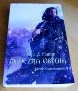 Gail Z. Martin - MROCZNA OSTOJA - Kroniki Czarnoksiężnika