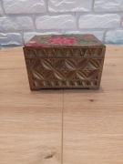 Rzeźbiona szkatułka drewniana – SIERGIJEW POSAD – Rosyjska snycerka Vintage
